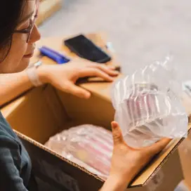 shipping pillows